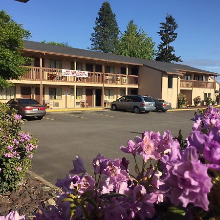 Centralia Inn Екстериор снимка